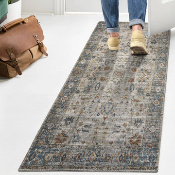 Hiero Persian Border Low-Pile Machine-Washable Area Rug